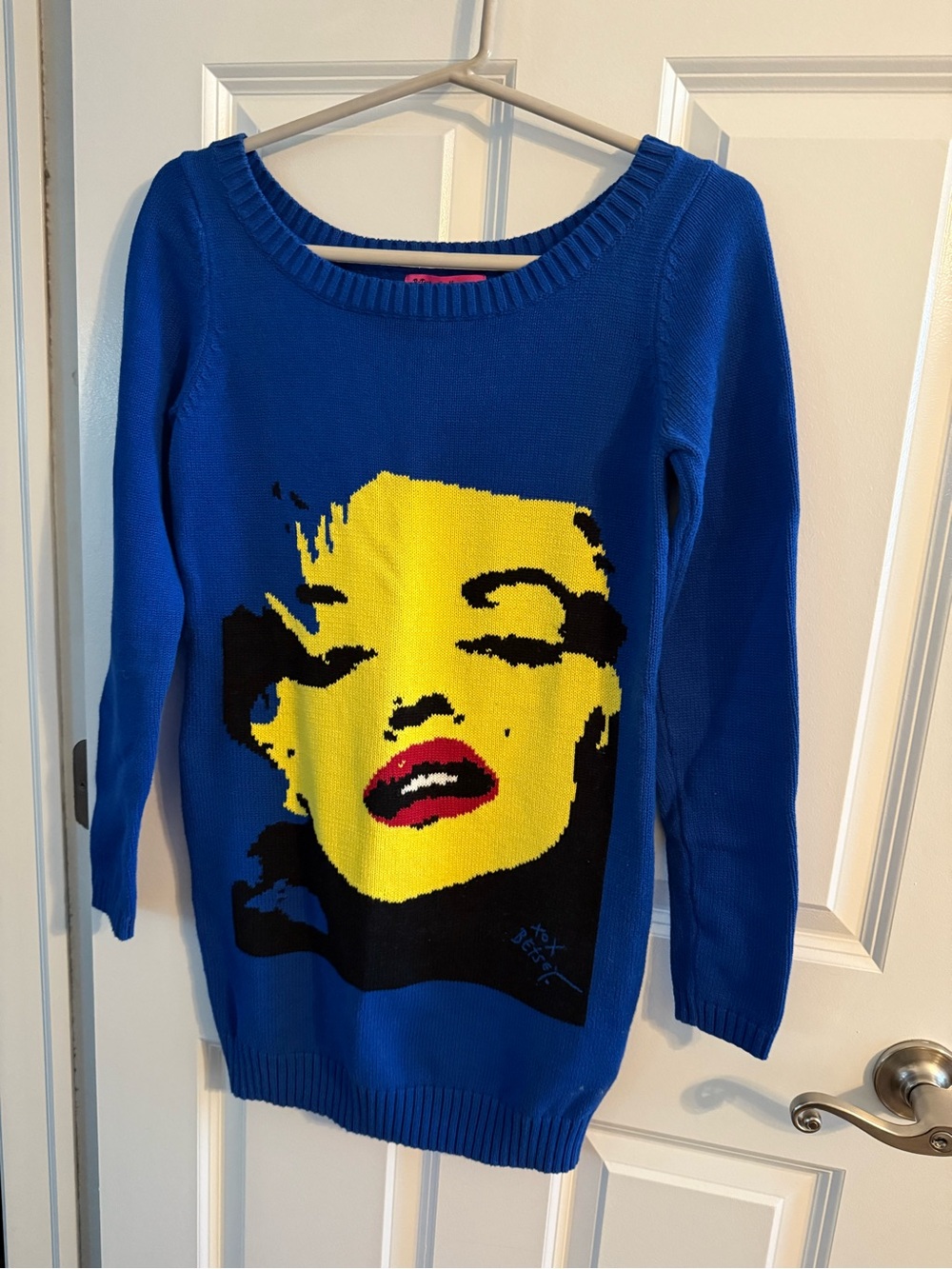 Betsey Johnson Blue Marilyn Graphic Knit Sweater - Women